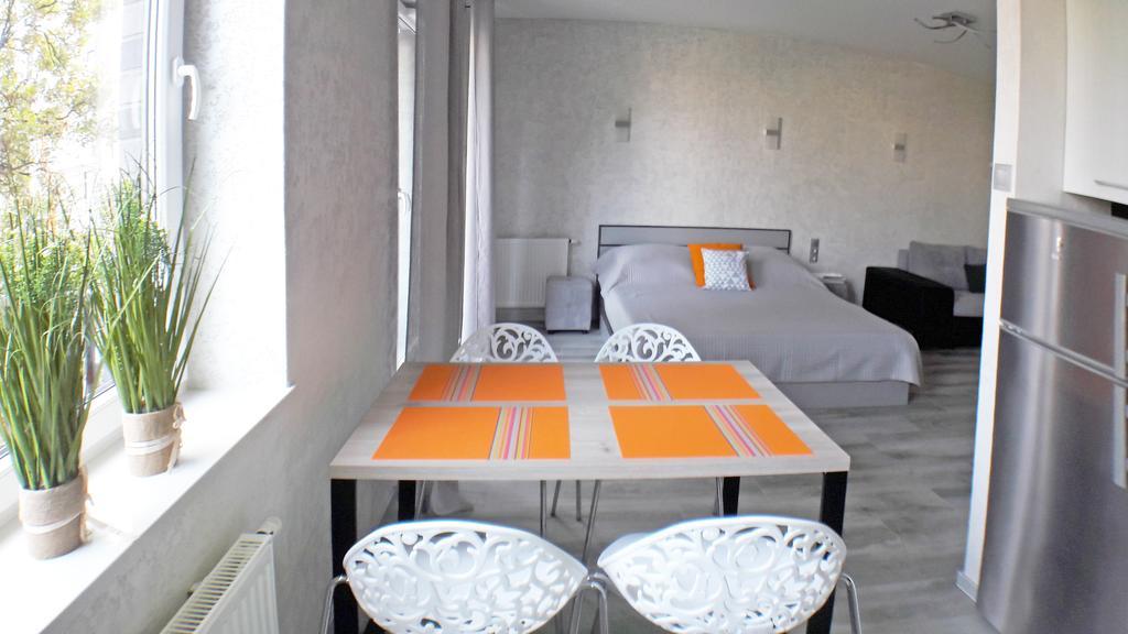 Art Apartments Вроцлав Екстериор снимка