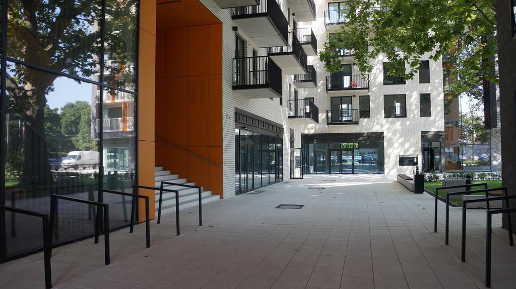 Art Apartments Вроцлав Екстериор снимка